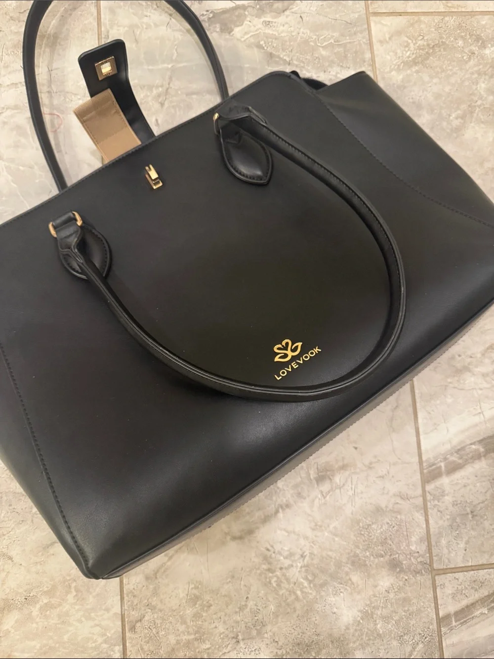 Work tote with built in lunchbox compartment